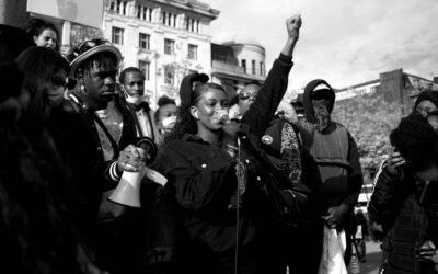 Kegyetlen tömeggyilkosság ihlette világnap – a múlt árnyai ma is kísértenek